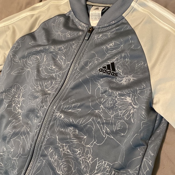Addidas jacket - Picture 3 of 4